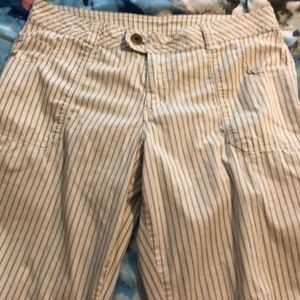 Venezia white stripe knee short